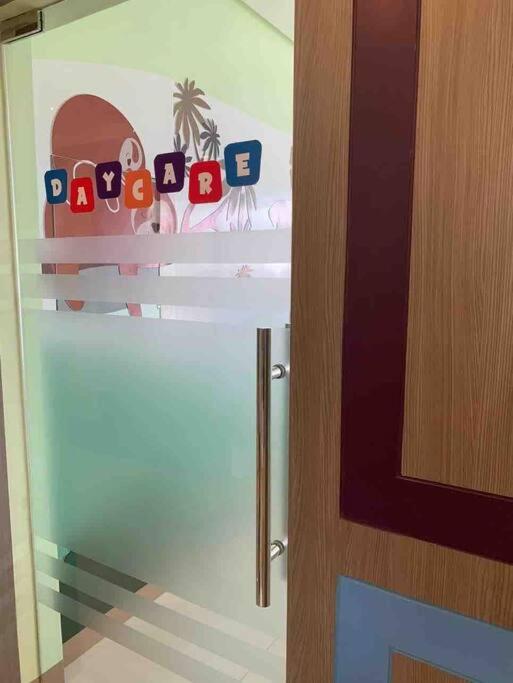 1Br With Extra Room At One Regis- Megaworld Bacolod Luaran gambar